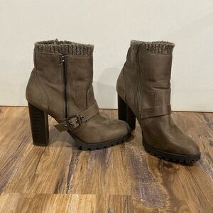 Brown faux leg warmer styled suede high heeled boots